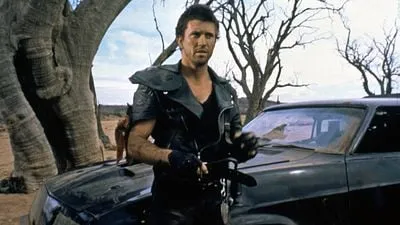 Te invitamos a ver 'Mad Max 2: El Guerrero de la carretera' en la gran pantalla: Sorteamos 50 entradas dobles para un pase en Madrid