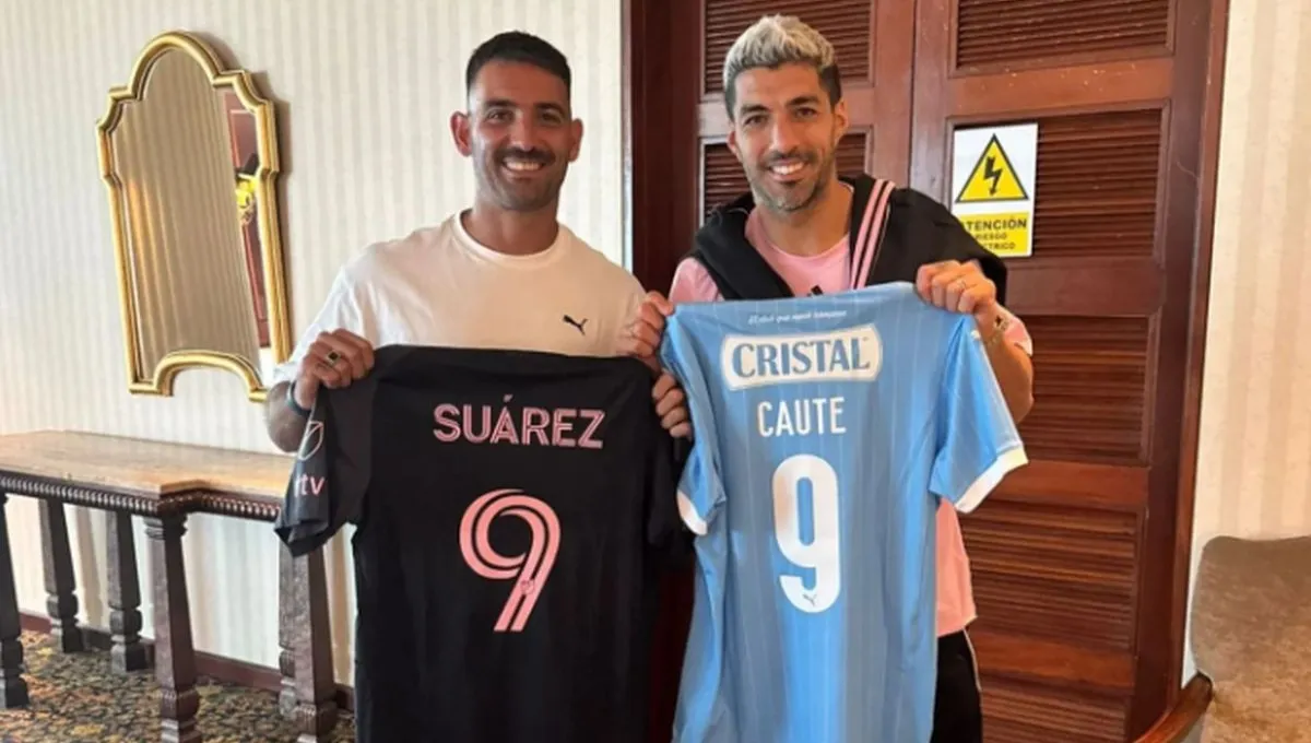 ¿Le hablará de Sporting Cristal? Martín Cauteruccio se reencontró con Suárez en Lima