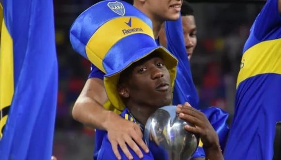 Luis Advíncula sobre su estadía en Boca Juniors: “Encontré mi lugar en el mundo”