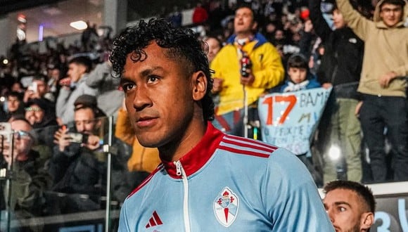 Ofertas en la Premier League: el futuro de Renato Tapia para la próxima temporada