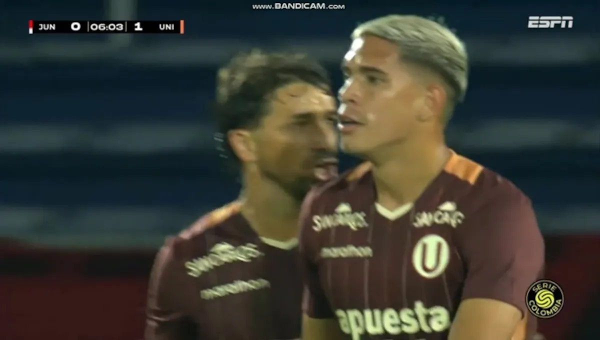 ¡Como nunca! Yuriel Celi marcó golazo en el primero del año para Universitario vs. Junior